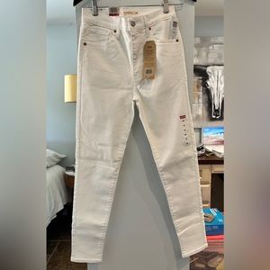 BNWT Levi’s Mile High Ankle Super Skinny